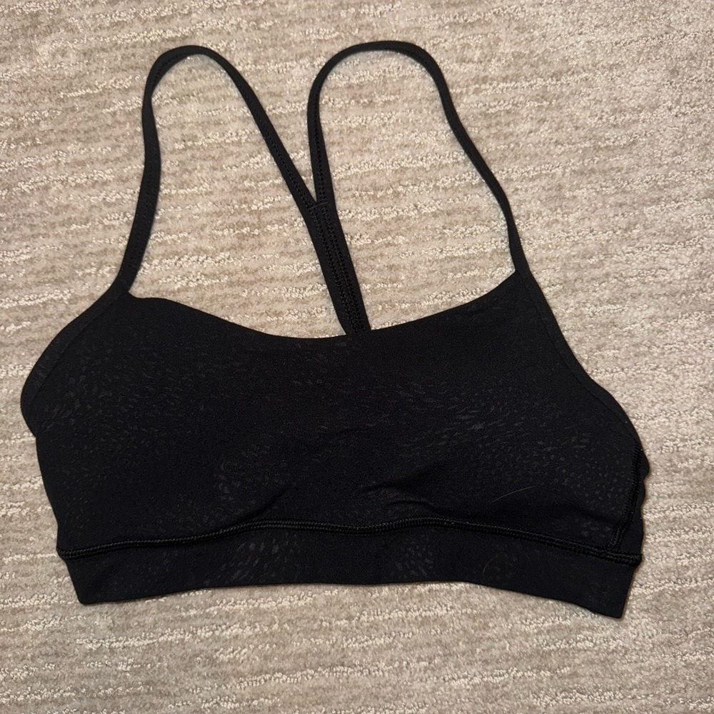 Lululemon Flow Y Sports Bra size 4